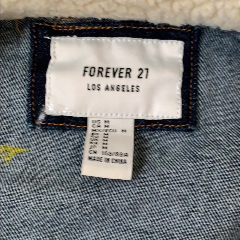 Denim jacket - Picture 4 of 5